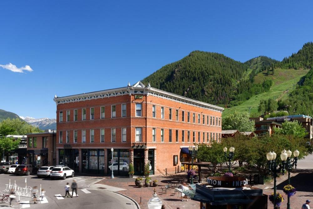 Independence Square 304, Stylish Hotel Room With Downtown Views & Great Location Aspen Esterno foto
