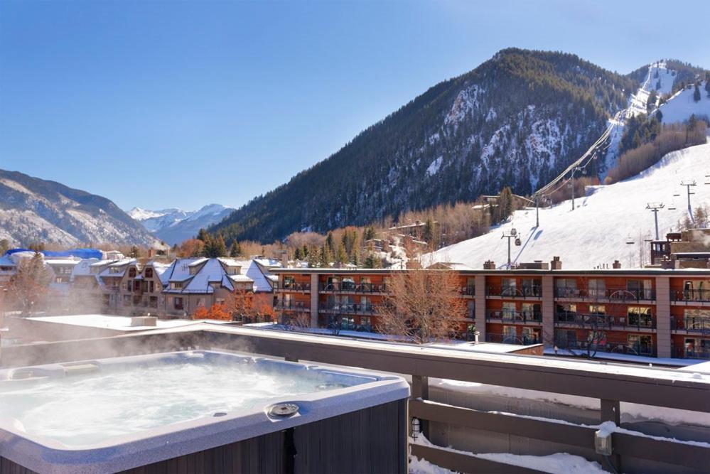 Independence Square 304, Stylish Hotel Room With Downtown Views & Great Location Aspen Esterno foto
